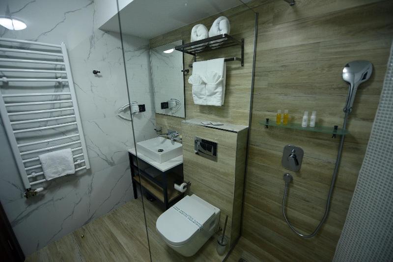 Dream House Hotel image