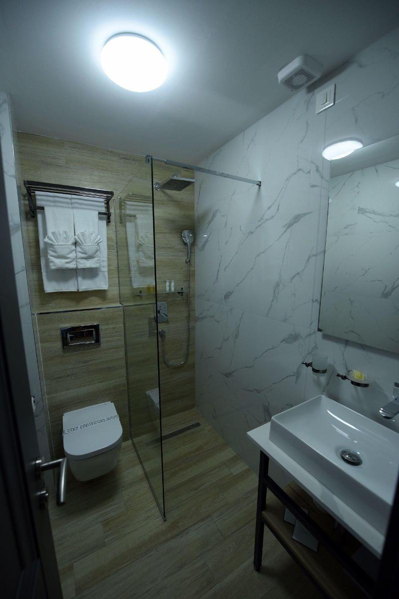 Dream House Hotel image