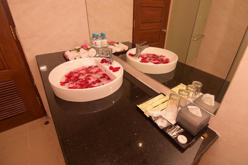 Virgin Beach Hotel image 6
