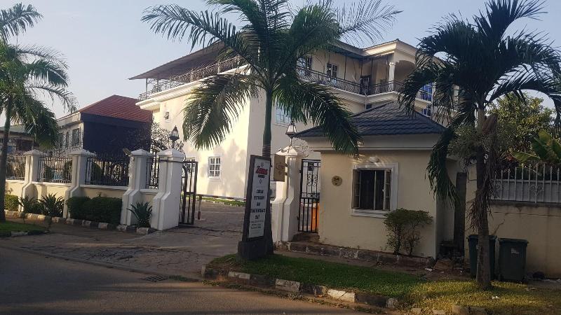 Zeina Suites Abuja image