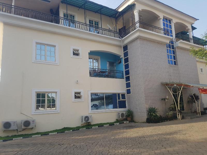 Zeina Suites Abuja image