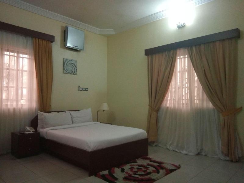 Zeina Suites Abuja image