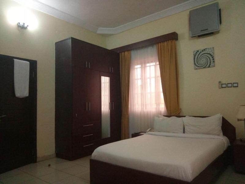 Zeina Suites Abuja image