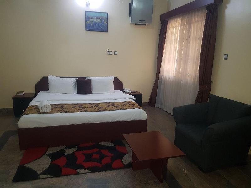 Zeina Suites Abuja image