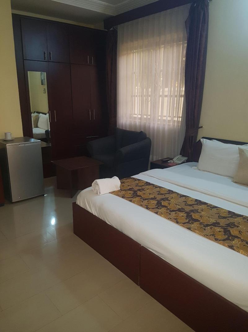 Zeina Suites Abuja image