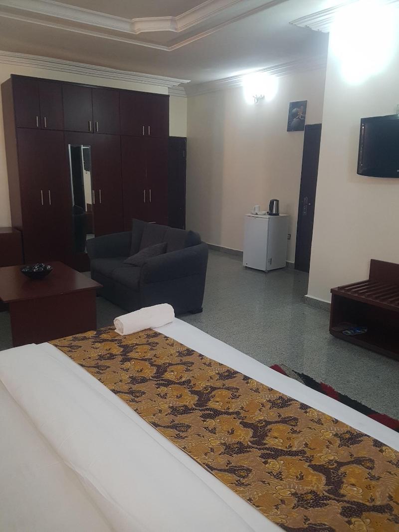 Zeina Suites Abuja image