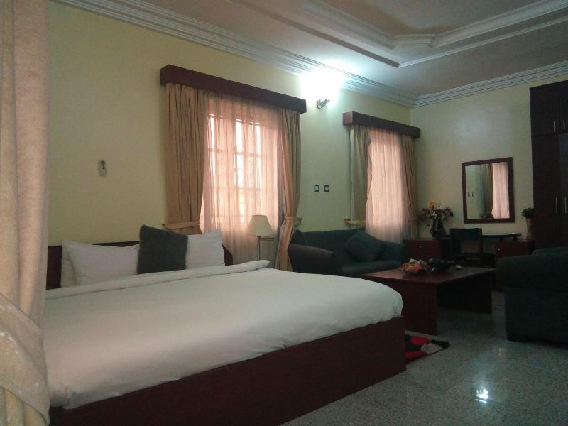 Zeina Suites Abuja image