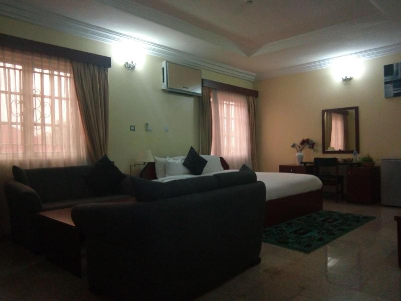 Zeina Suites Abuja image