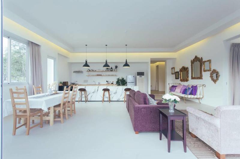 The Peak Residence image