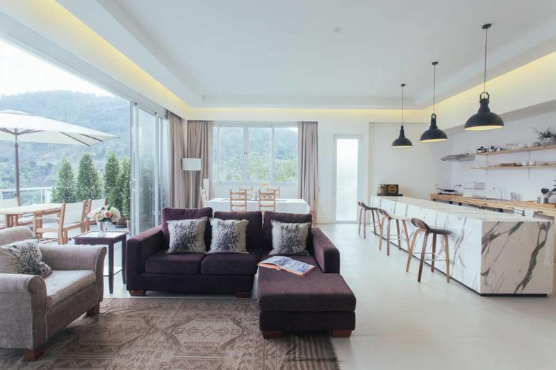 The Peak Residence image