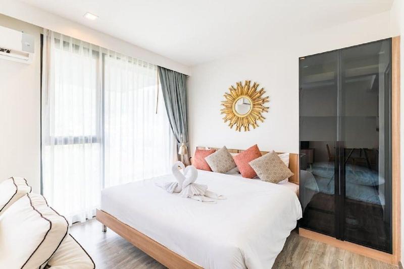 The Deck patong By dream image
