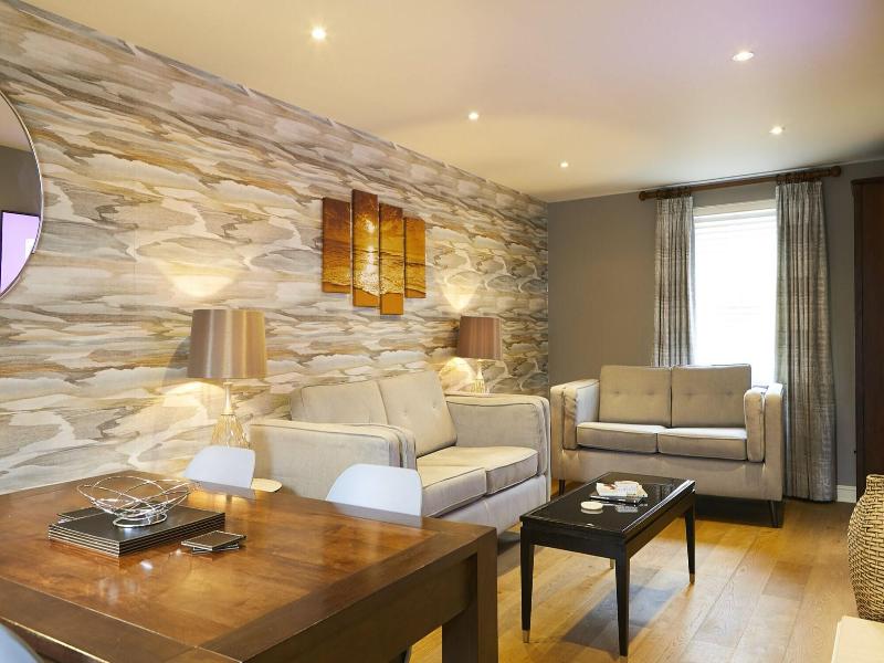 The Copper Horse Cottages image