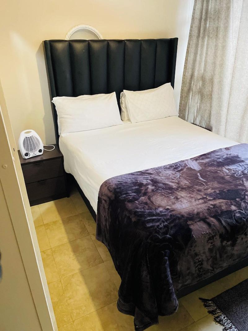 Karibu Guesthouse image