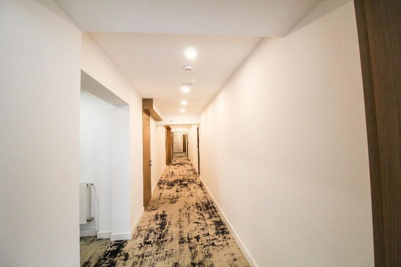 Hotel Avenue Buzau image