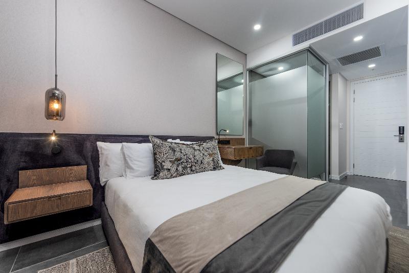 Reserved Suites Illovo Hotel image