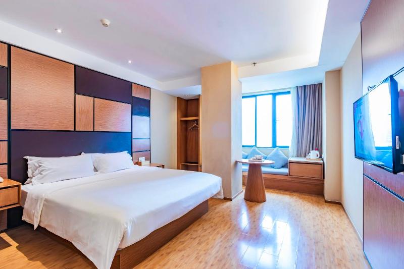 Ji Hotel (Haining Haichang South Road Leather City image