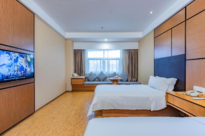 Ji Hotel (Haining Haichang South Road Leather City image