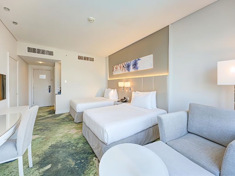 Millennium Lakeview Hotel image