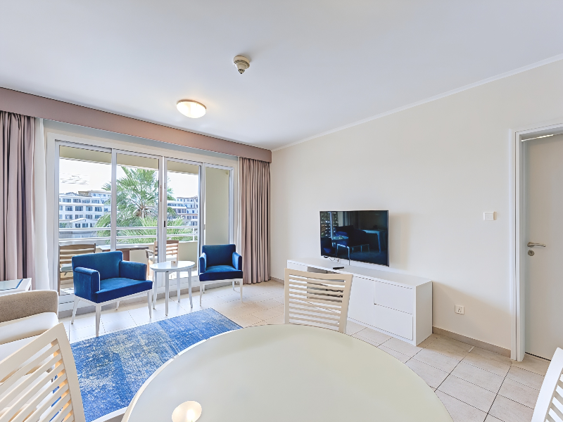 Millennium Lakeview Hotel image
