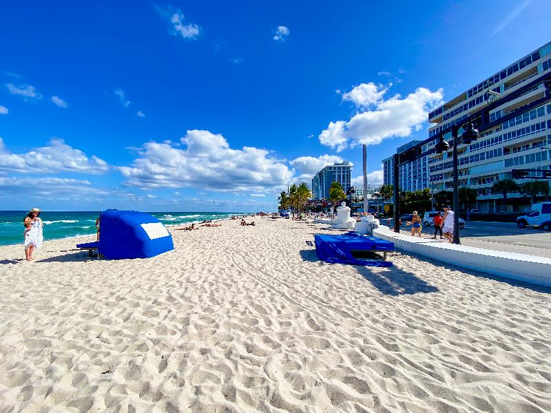 W Residences Fort Lauderdale Luxury Suites image
