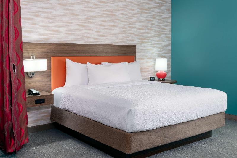 Home2 Suites By Hilton Wildwood The Villages image