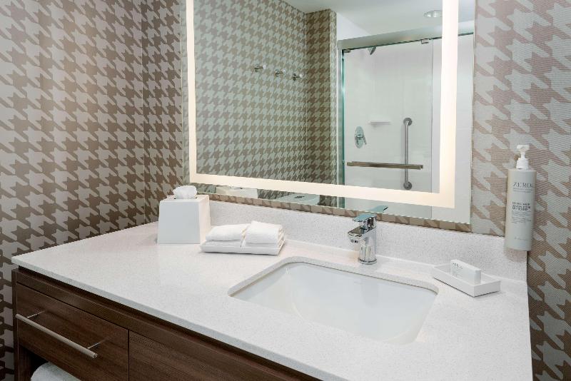 Home2 Suites By Hilton Wildwood The Villages image