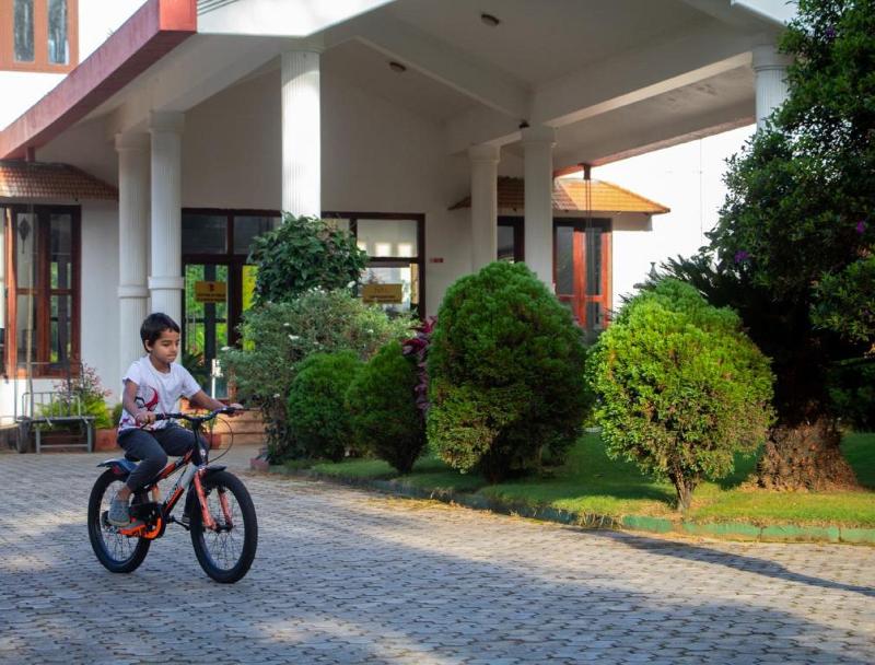 Amritara Ambatty Greens Resort image