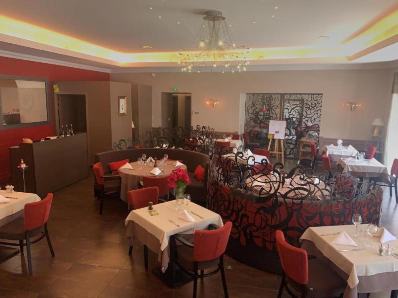 Logis Hotel de la Paix image