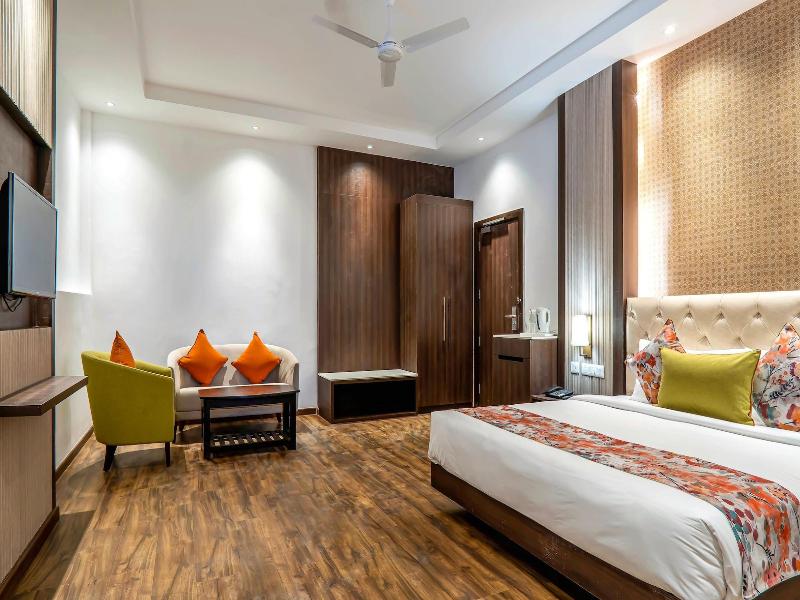 Hotel LE ROI Lake View, Koti image
