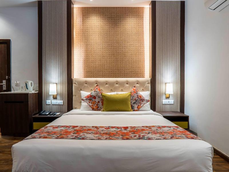Hotel LE ROI Lake View, Koti image