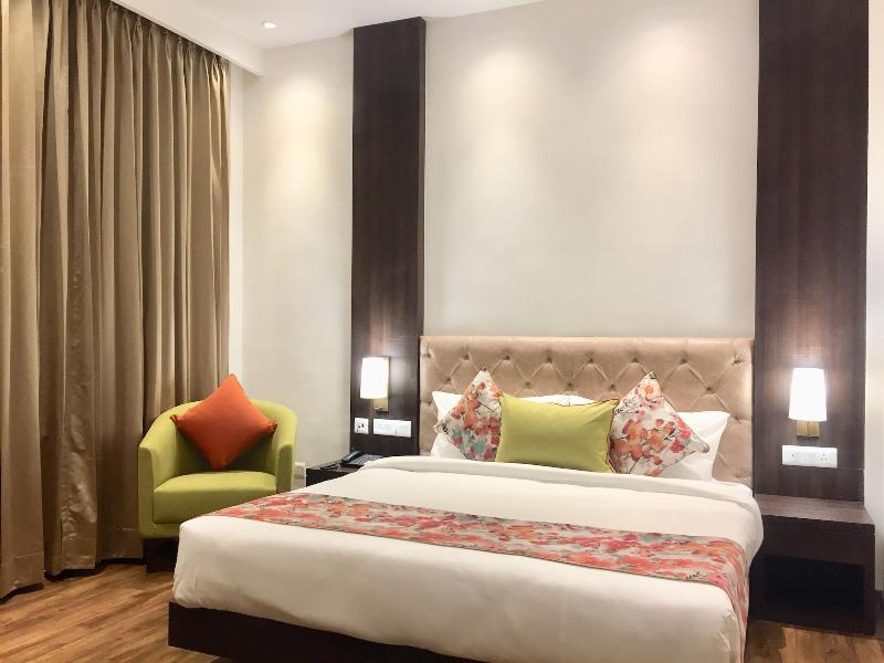 Hotel LE ROI Lake View, Koti image