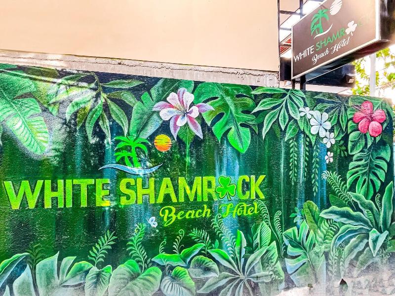 White Shamrock Beach Hotel image