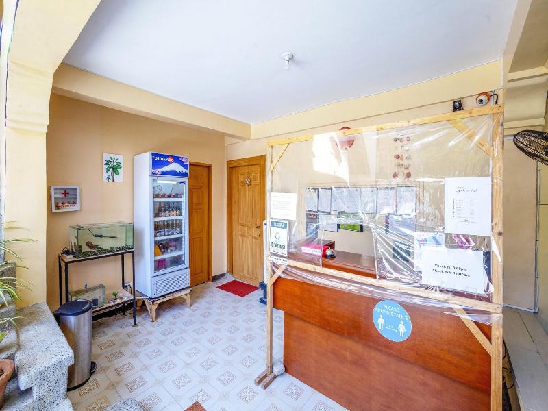 White Shamrock Beach Hotel image
