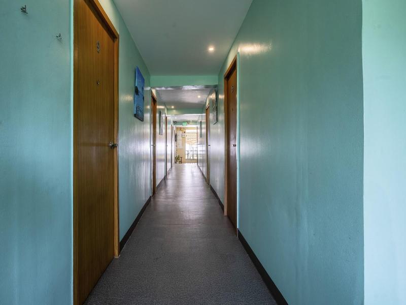 White Shamrock Beach Hotel image