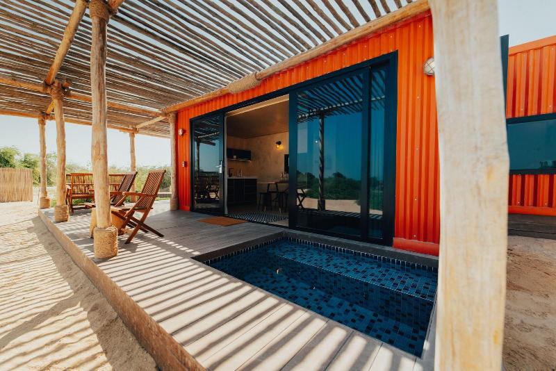 Bab Al Nojoum Al Mugheirah Resort image