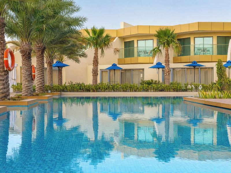 Aqua Vista Bahrain Hotel image