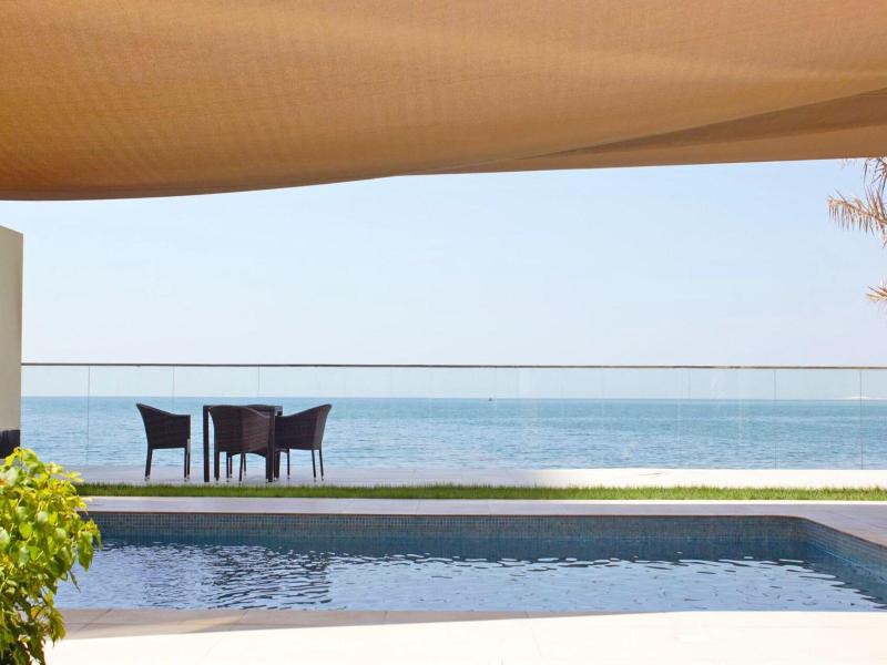 Aqua Vista Bahrain Hotel image