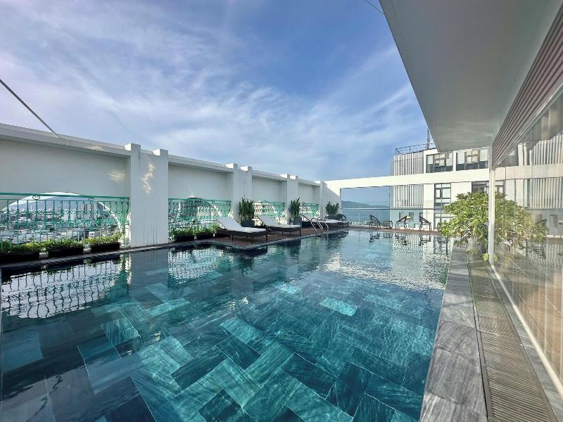 Century Hotel Danang image