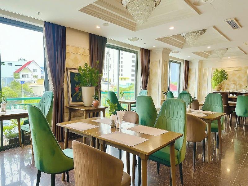 Century Hotel Danang image