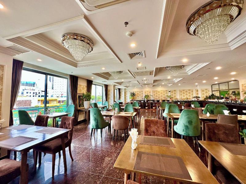 Century Hotel Danang image