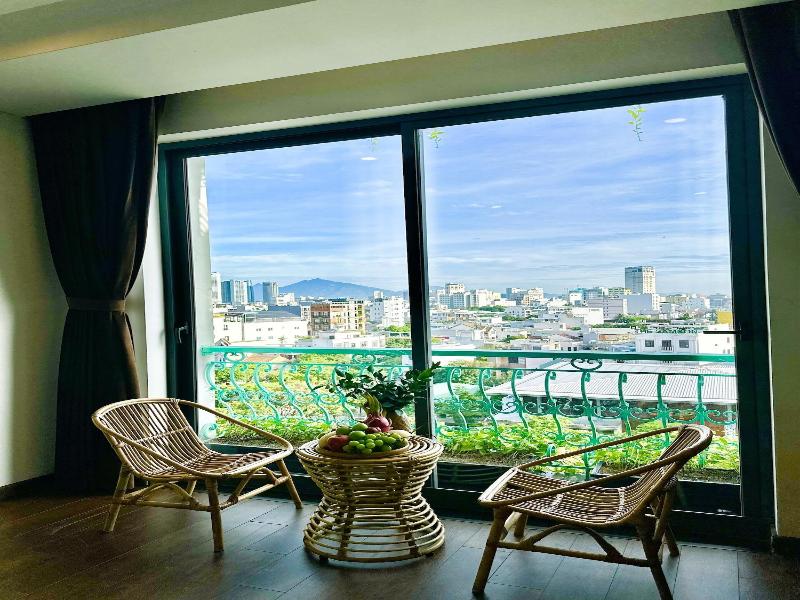 Century Hotel Danang image