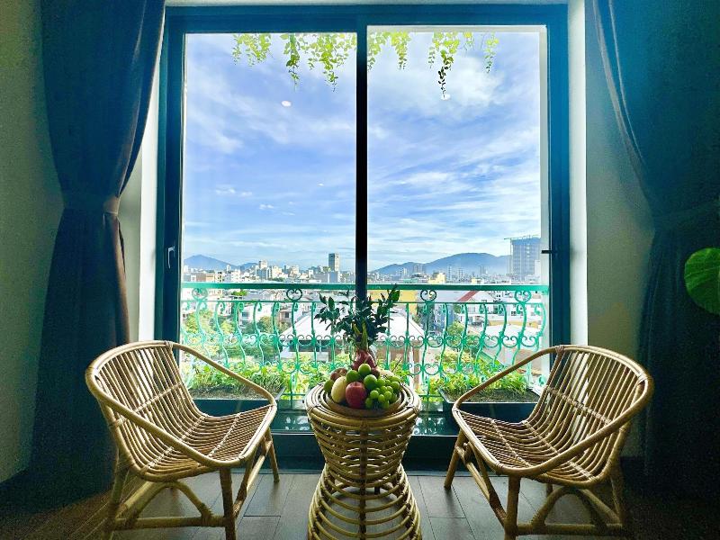 Century Hotel Danang image