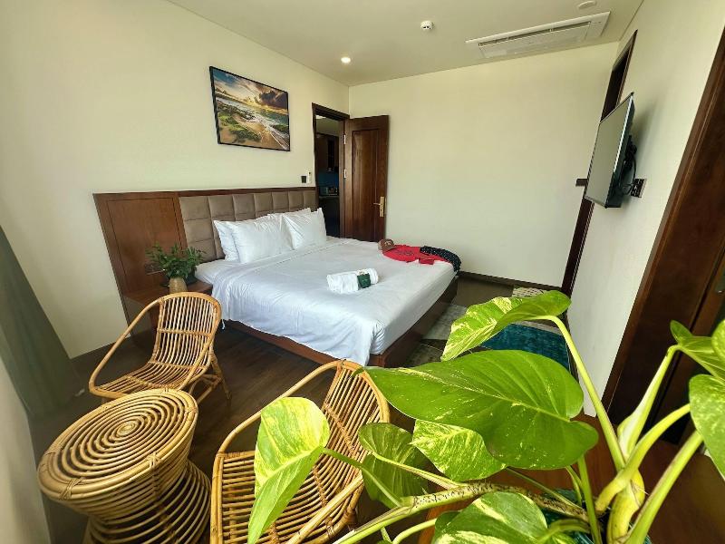 Century Hotel Danang image