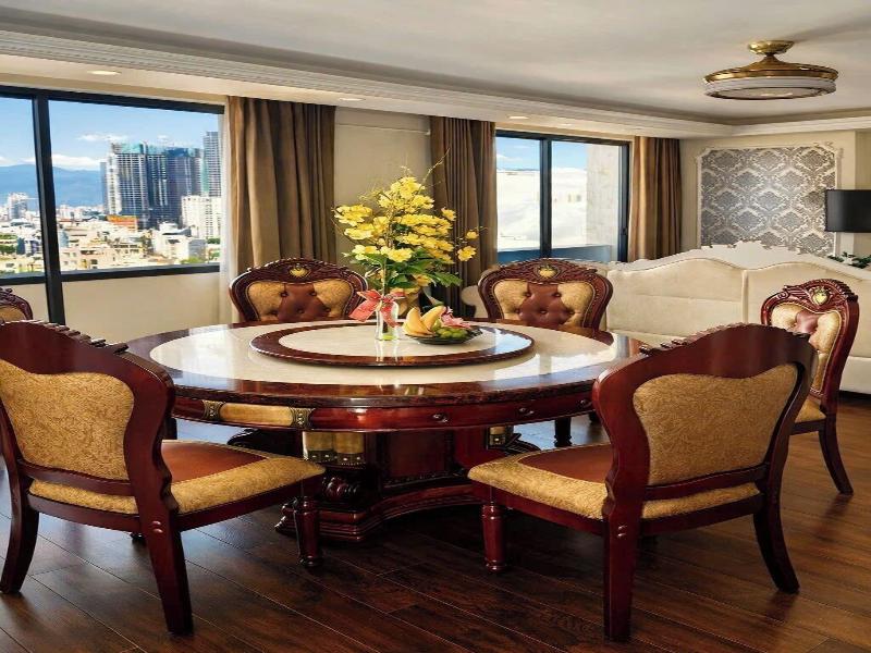 Century Hotel Danang image