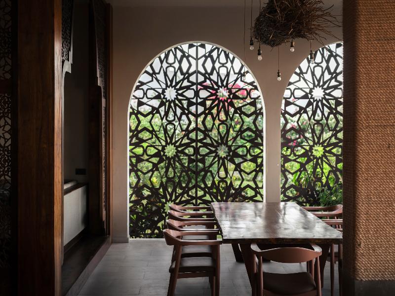 The Mora Zanzibar image