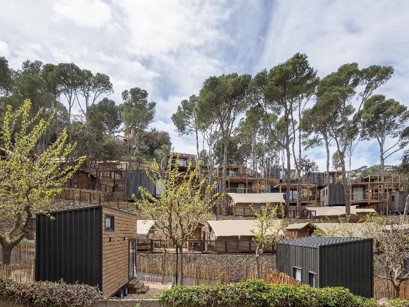 Talaia Plaza EcoResort image