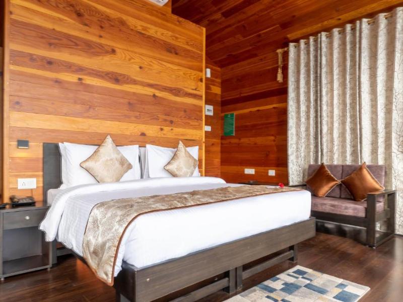 Le ROI Floating Huts & Eco Rooms image