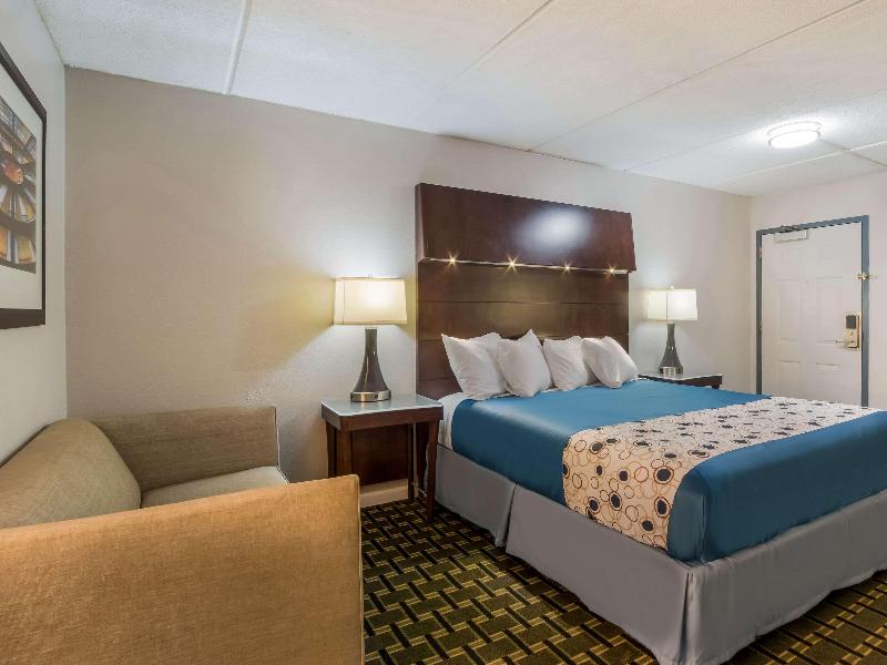Rodeway Inn Greenwood image