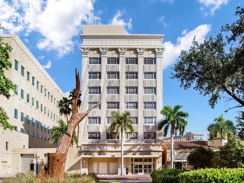 The Banyan Hotel Fort Myers, Tapestry Collection B image