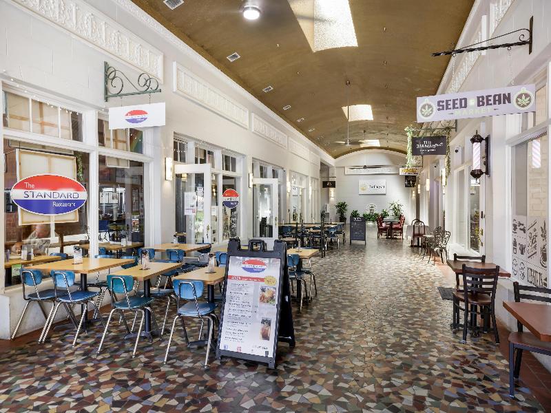 The Banyan Hotel Fort Myers, Tapestry Collection B image